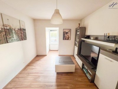 charmante, ruhige Wohnung in Laxenburg bei Wien mit Autoabstellplatz.