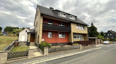 Wohnen auf zwei Ebenen mit Terrasse!