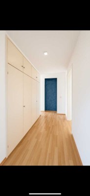 Wohnen mit Wellness - 3 Zimmer Komfort mit Sauna, Pool & Fitness