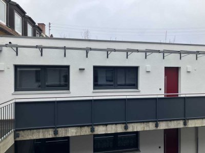 Moderne 2-Zimmer-Wohnung in Pfaffenhofen mit EBK + Garage