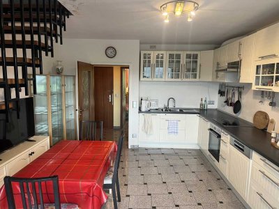 FEWO MIT TOP AIRBNB VERMIETUNGS-POTENZIAL ODER EIGENNUTZUNG! 1 Balkon, 2 Terrassen, TG-Stellplatz