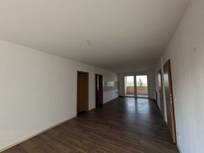 Großzügige 4 Raum Wohnung in 04643 Narsdorf