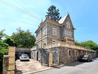Charmante Winzervilla im Herzen von Wehlen – Ein stattlicher Schieferbau mit historischem Charme