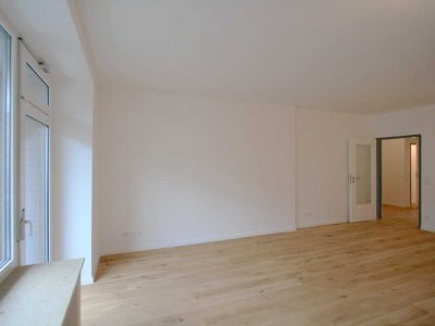 Attraktive 2-Zimmer-Etagenwohnung mit Balkon und Tiefgaragenplatz in Düsseldorf