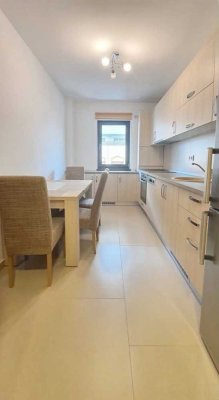 Schöne 2-Zimmer-Wohnung mit Balkon und Einbauküche in Gotha