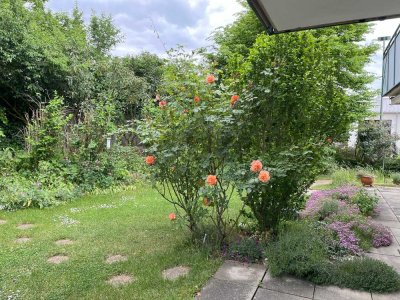Gepflegte 4-Zimmer-Erdgeschoßwohnung mit Einbauküche, Garten  und Tiefgarage zu vermieten