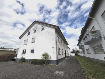 **MIETERFREIE** 2-Zimmerwohnung+Stellplatz in einem kleinen Wohnhaus! DA-Wixhausen!
