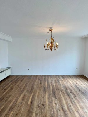Repräsentative Wohnung am Liboriberg – 6 Zimmer, 2 Bäder, Balkon & Top-Lage