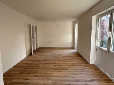 Moderne Maisonette-Wohnung in Kaarst mit Balkon und Gartenblick