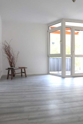 Schöne helle 3 Zimmer Wohnung mit Balkon in Hanauer Innenstadt