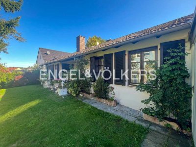 Wohnen auf einer Ebene mit Garten und Garage in zentraler und ruhiger Lage