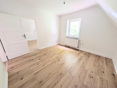 **Einziehen und wohlfühlen!  -frisch gestrichen -neuer Laminat -neues Tageslichtbad**
