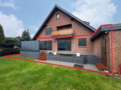 Große EG-Wohnung mit eigenem Garten, großer Garage und großem Keller, zurzeit vermietet
