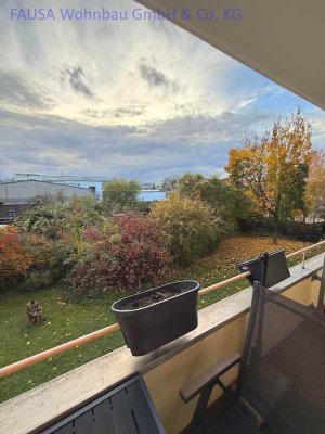 Ideal für Pärchen: 2 Zi.-WHG mit sep. Küche und Balkon ab 01.01.!