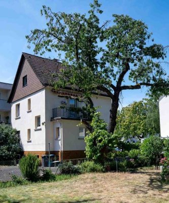 Älteres Wohnhaus in Sprendlingen - und angrenzendes Baugrundstück (separater Verkauf)
