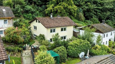 Familienglück im Eigenheim - Burgblick inklusive!