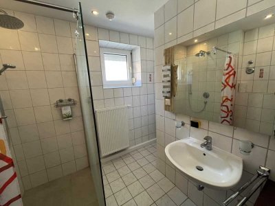 Helle 3-Zimmer Erdgeschosswohnung in Hanhofen