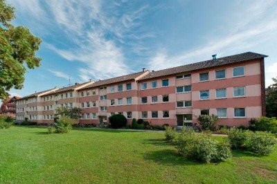 Zentral gelegene 4-Zimmer-Wohnung mit Balkon sucht neue Mieter!