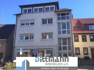 Helle 4 - Zimmer Wohnung mit Balkon – zentrumsnahe Lage von Tailfingen