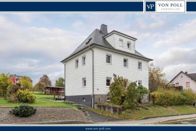 Teilsaniertes Mehrgenerationenhaus in Stadtrandlage