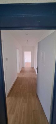 sanierte, freundliche 2 Zimmer Wohnung in der Südstadt