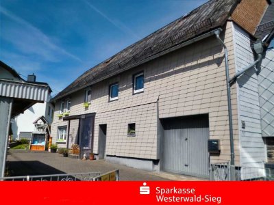 Gemütliches kleines Fachwerk - Haus zu verkaufen.