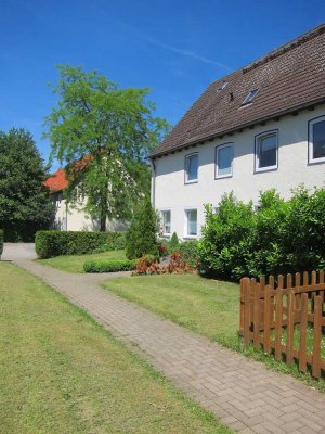 Harzstieg 4, 1 R - 3 Zimmer Wohnung mit Tageslichtbad in der Gartenstadt