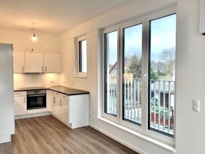 Tolle 3 Zimmer Wohnung mit Balkon, Balkon & Tiefgarage