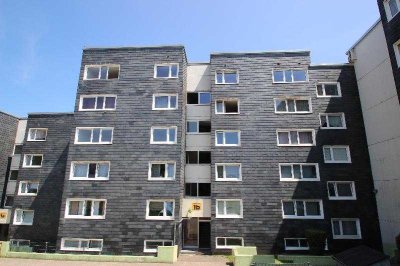 Kernsanierte seniorengerechte 4-Zimmer-Wohnung 95 m² tolle Ausstattung neues Bad neue Fenster Loggia
