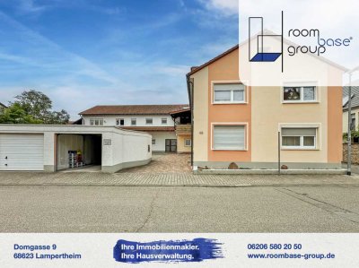 Roombase Group Hausverwaltung - Erdgeschosswohnung mit großzügiger Aufteilung