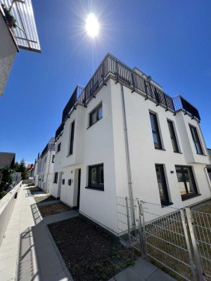 Townhouse in Frankfurt mit Garten und Terrasse!+ EINBAUKÜCHE!
