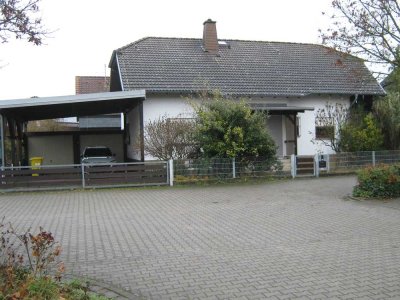 EFH mit Einliegerwohnug in reiner Wohngegend am Ende einer Stichstraße am Ortsrand von Riedstadt