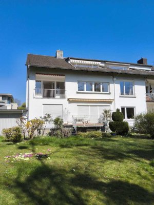 Helle 2,5 Zimmerwhg. mit Loggia und Garage im Johanniterviertel