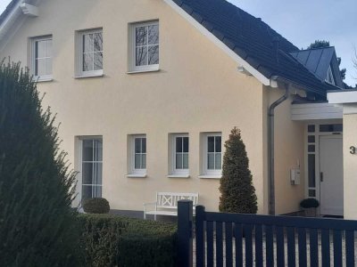 Helle Single-Wohnung in Wickede-Wimbern, Dachgeschoss