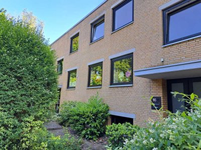 Schöne Eigentumswohnung mit Terrasse, Garten und Garage in Kirchrode
