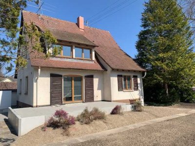 Wunderschönes EFH mit grossem Garten, Erstbezug nach Komplettsanierung