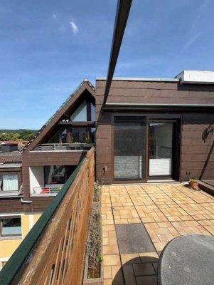 Wohnen über den Dächern Hamelns - mit TG-Stellplatz und großer Dachterrasse!