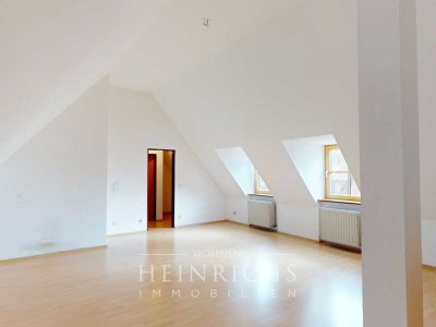 Zwischen Dachgauben und Altstadtgassen – 3-Zimmer-Maisonette mit Charakter in Freising