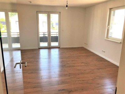 Ihre neuen vier Wände o. attraktive Kapitalanlage  –Top-modern, komfortabel mit Balkon u. Stellplatz