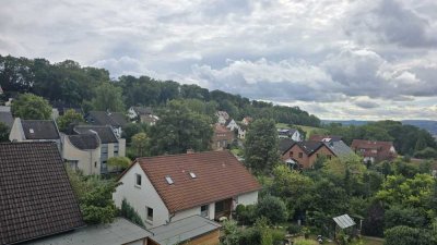 Renovierte 4 Zimmerwohnung ab 15.10.2025