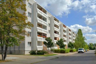 ERSTBEZUG - 3-Raum-Wohnung mit Balkon, ab Oktober verfügbar!