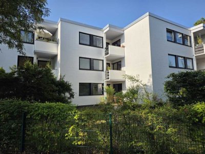 Tolle Wannsee-Lage/Vollsanierte, helle und großzügige Wohnung in gepflegter Wohnanlage