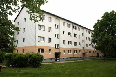 + 2 Zimmer mit Balkon +