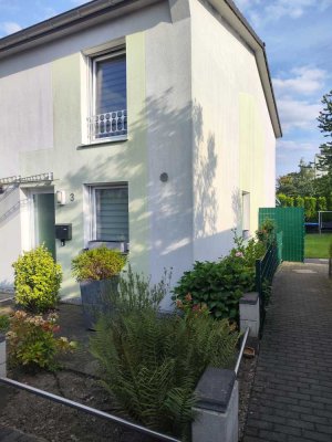 Attraktives 3-Zimmer-Reiheneckhaus in 47839, Krefeld