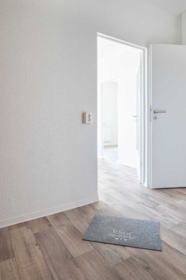 Frisch sanierte 1-Raum Wohnung mit Aufzug und Balkon.