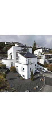 Atemberaubende Unternehmer Villa in Aussichtslage