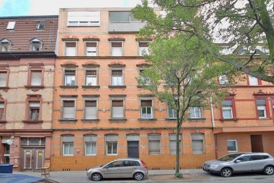 Attraktive 5-Zimmer-Wohnung mit Gartennutzung in zentraler Lage