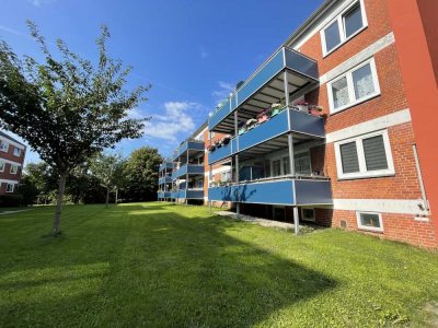 Schöne ruhige 2 Zimmer mit Südbalkon in Kiel Pries