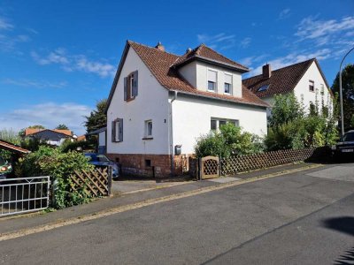 Charmantes Einfamilienhaus mit großem Grundstück in Gelnhausen-Hailer