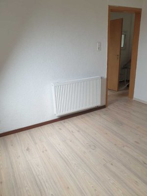 2 Zimmer Wohnung im DG